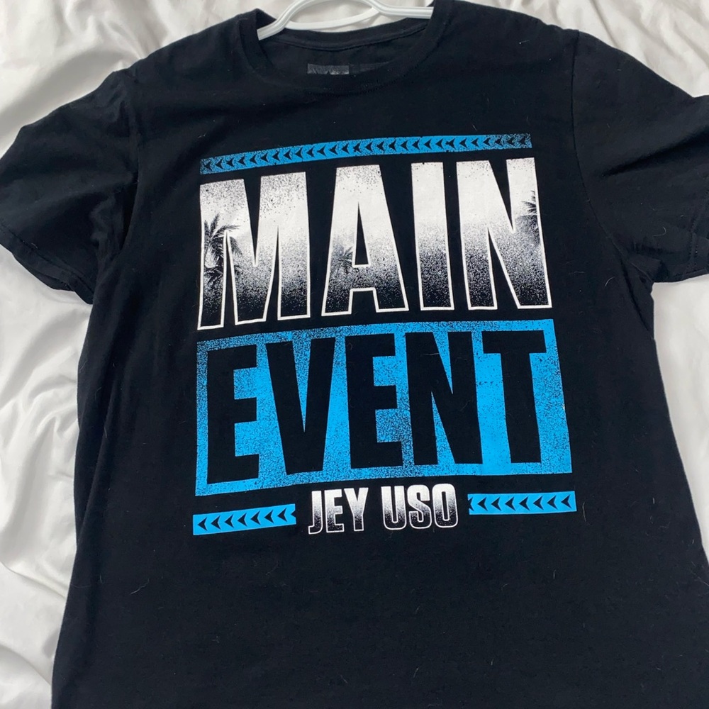 WWE Main Event Jey Uso Tee